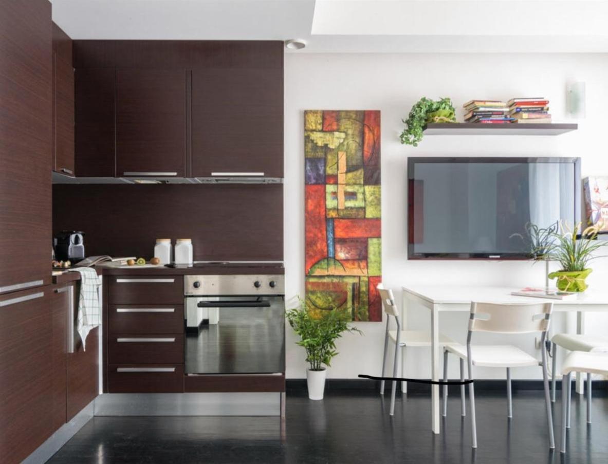 Arco Della Pace -4 Bed Apartamento *